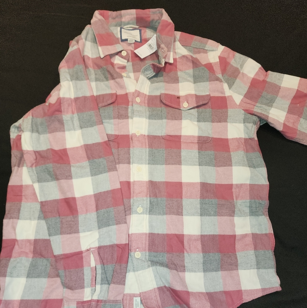 Shirt - Picture 2 of 2
